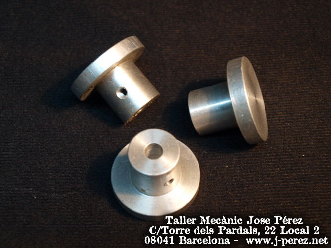 Colgadores, pomos de aluminio especiales